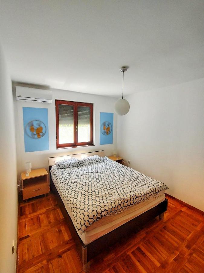 Plavi Apartman Airport Belgrad Exterior foto